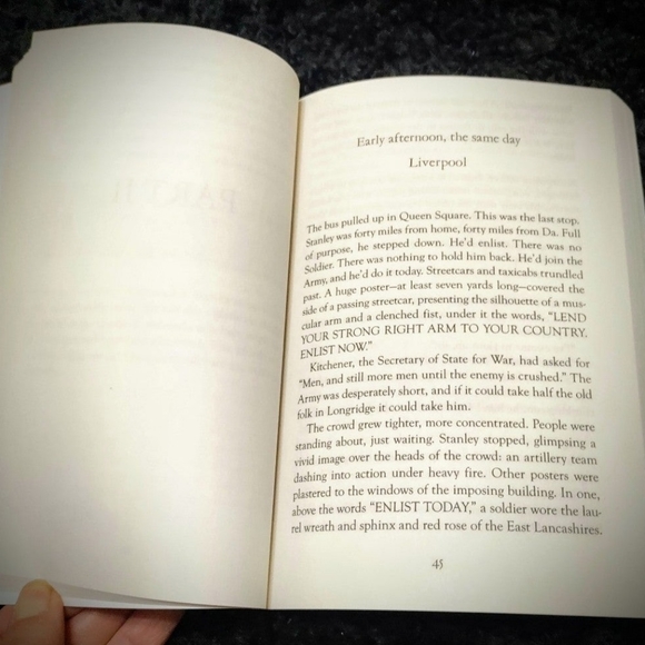 Book Soldier Dog by Sam Angus - Picture 5 of 6